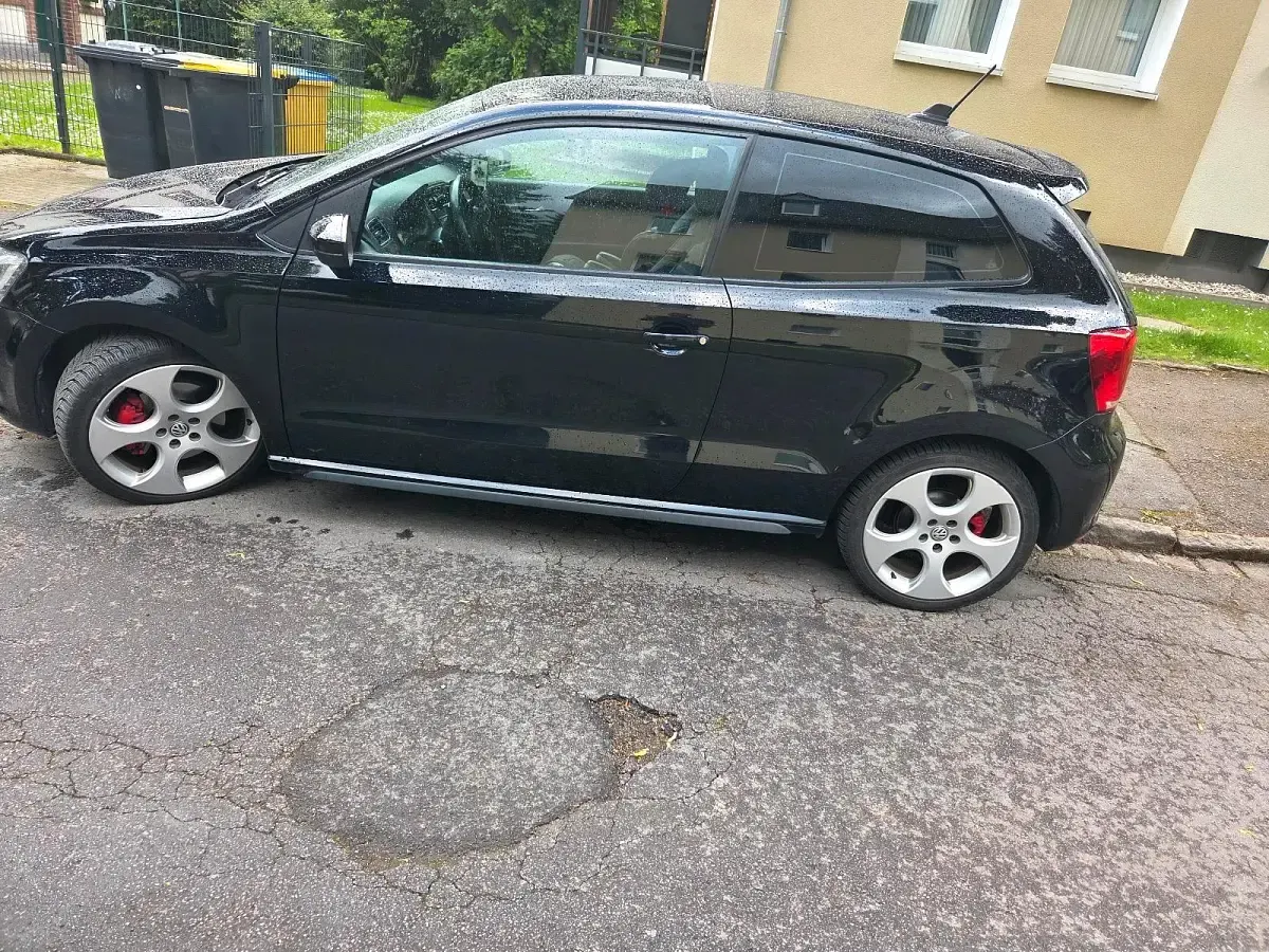 Gebraucht VW Polo GTI 179 PS (131 kW) 2011 Schwarz Kleinwagen