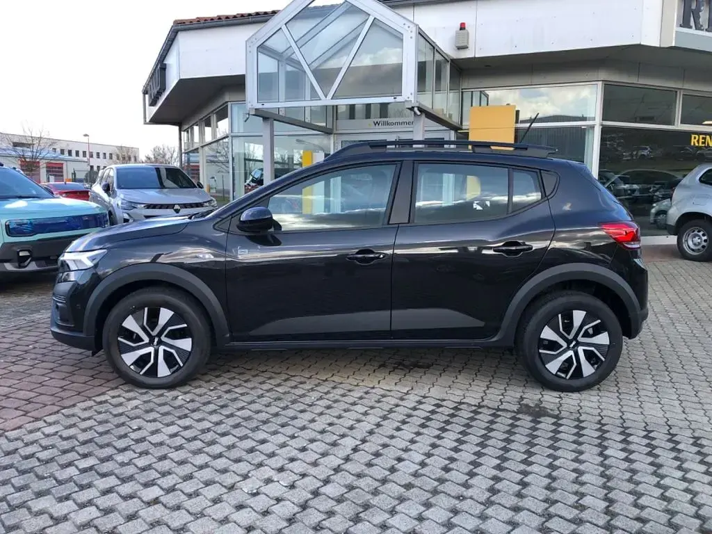 Neu Dacia Sandero Expression 91 PS (66 kW) 2025 Schwarz Limousine