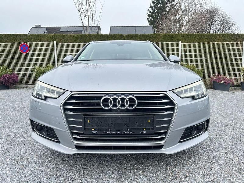 Gebraucht Audi A4 Design 190 PS (139 kW) 2017 Silber Kombi