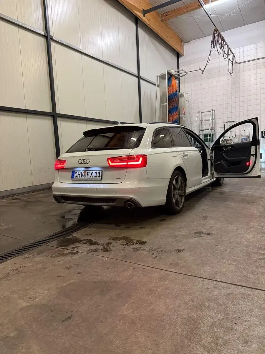 Używany Audi A6 Ambiente 245 KM (180 kW) 2014 Biały Kombi