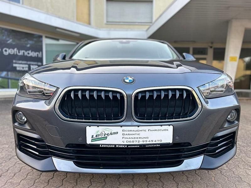 Grau Gebraucht 2018 BMW X2 SUV | 18.990 € (Fairer Preis) - Bild 1/4