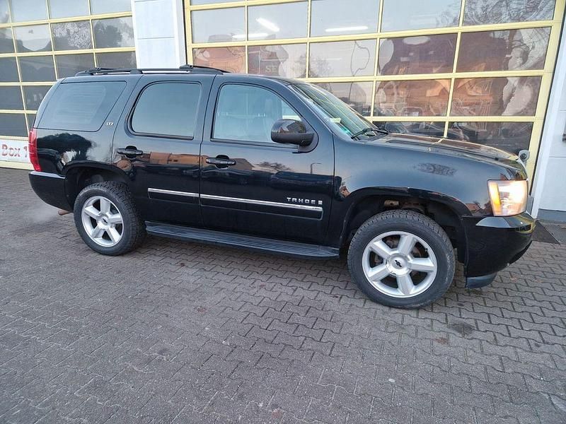 Gebraucht Chevrolet Tahoe LT 325 PS (239 kW) 2010 Schwarz SUV