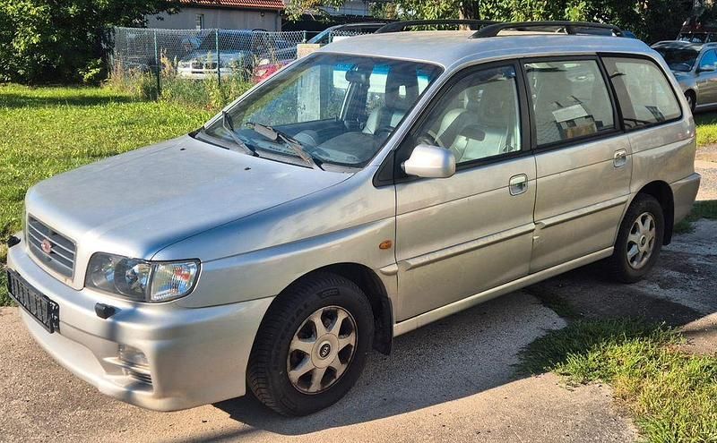 Gebraucht Kia Joice 120 PS (88 kW) 2003 Silber Van / Kleinbus