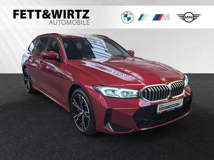 Fire red metallic Gebraucht 2024 BMW 330e Performance Kombi | 47.700 € (Etwas zu teuer) - Bild 1/2