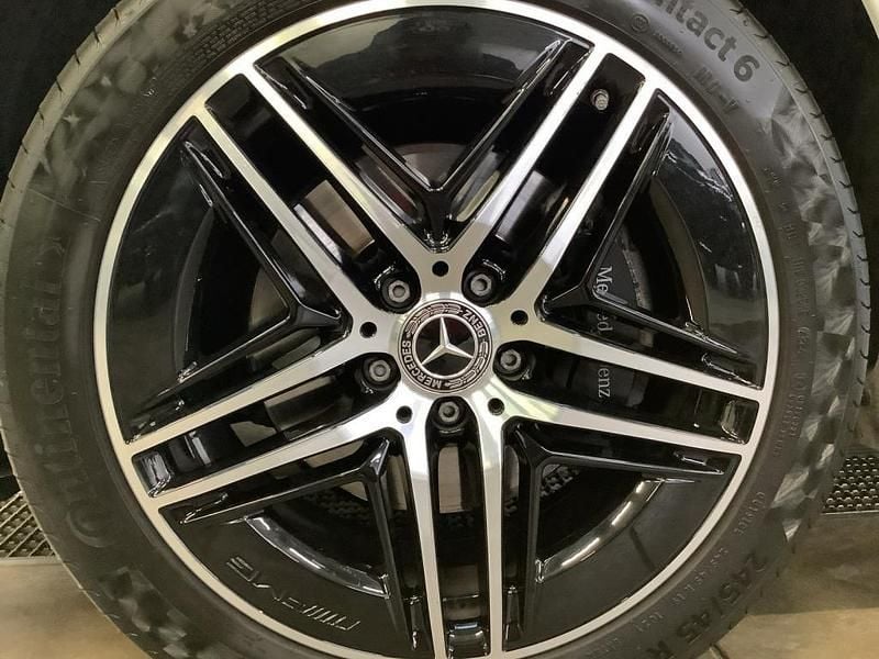 Bergkristallweiß metallic Gebraucht 2025 Mercedes V300 Avantgarde Van / Kleinbus | 82.950 € (Teuer) - Bild 1/4