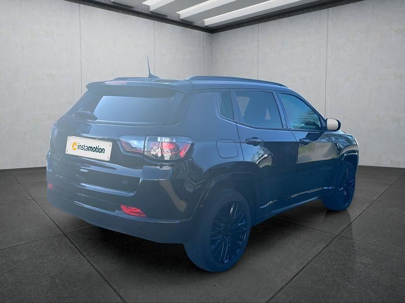 Gebraucht Jeep Compass 241 PS (177 kW) 2022 Schwarz SUV