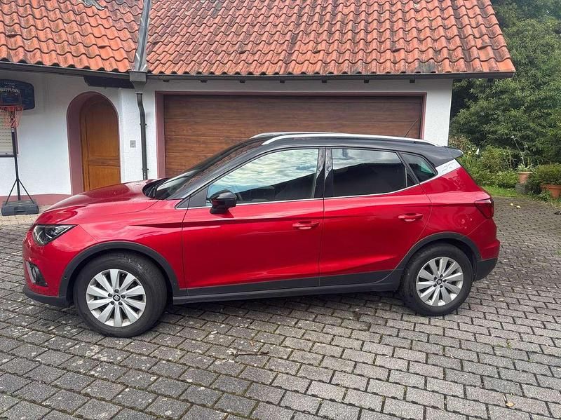 Gebraucht Seat Arona XCELLENCE 116 PS (85 kW) 2019 Rot SUV