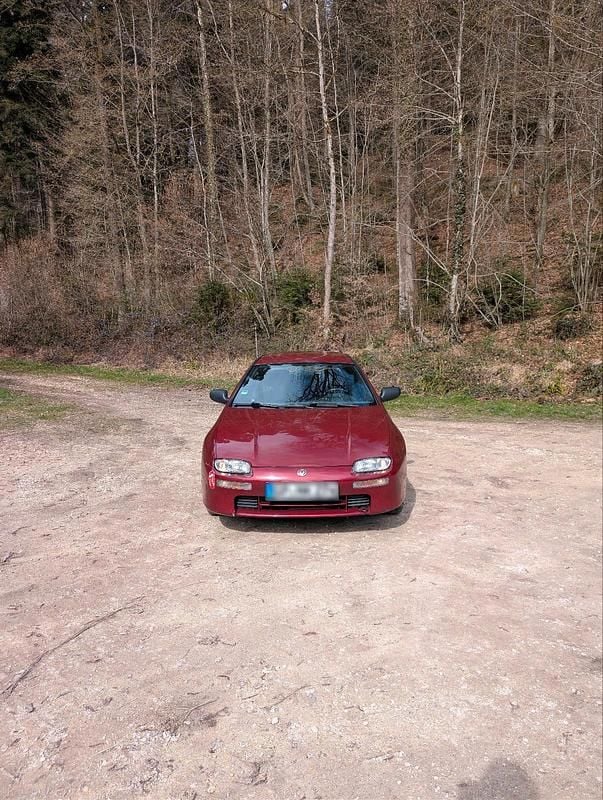 Gebraucht Mazda 323F 88 PS (64 kW) 1994 Rot Coupé