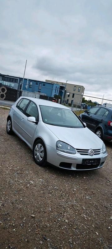 Silber Gebraucht 2005 VW Golf V Sportline Limousine | 1.999 € (Guter Preis) - Bild 1/4