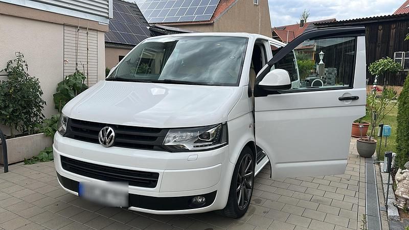Weiß Gebraucht 2014 VW T5 Van | 15.499 € (Fairer Preis) - Bild 1/4