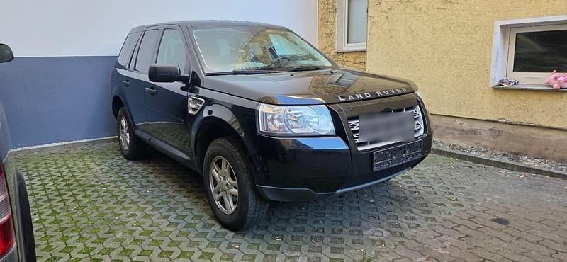 Schwarz Gebraucht 2009 Land Rover Freelander 2 SUV | 4.900 € (Guter Preis) - Bild 1/4