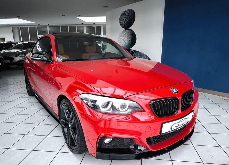 Melbournerot Gebraucht 2018 BMW 230 M Sport Coupé | 22.980 € - Bild 1/4