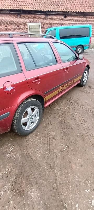Gebraucht Skoda Octavia 102 PS (75 kW) 2003 Rot Kombi