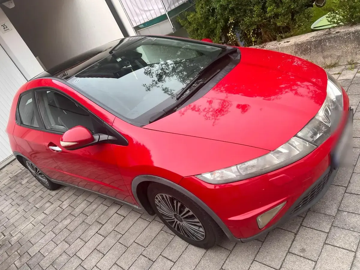 Gebraucht Honda Civic 140 PS (102 kW) 2007 Rot Kleinwagen