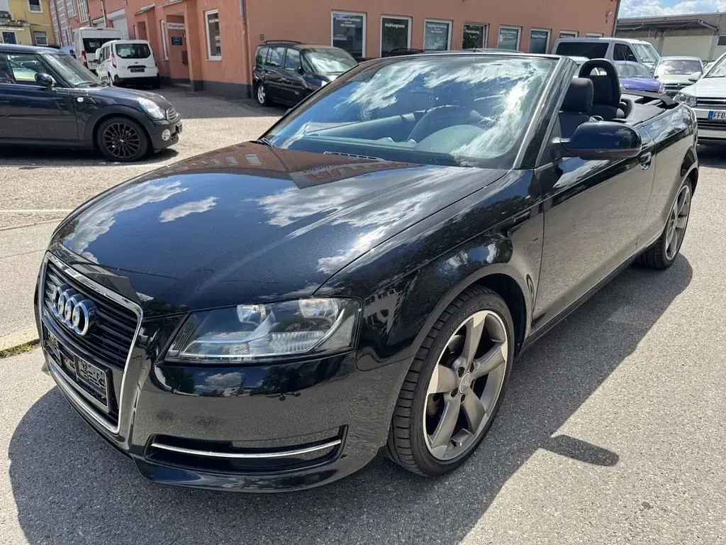 Gebraucht Audi A3 Cabriolet Attraction 160 PS (117 kW) 2011 Phantomschwarz Cabrio