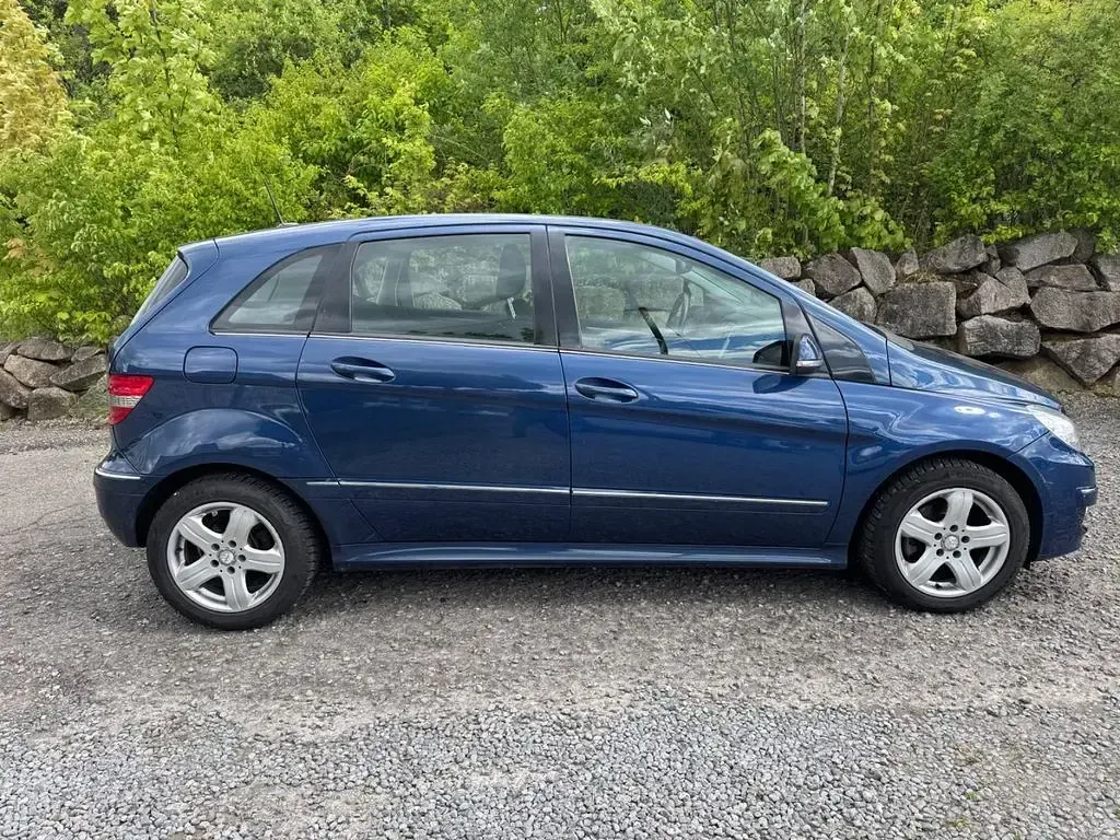 Gebraucht Mercedes B180 109 PS (80 kW) 2008 Blau Van / Kleinbus