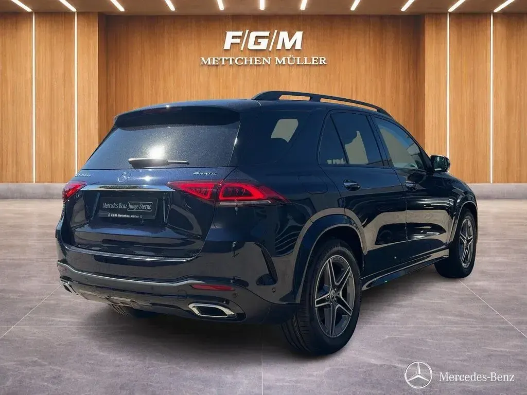 Gebraucht Mercedes GLE350 AMG 194 PS (142 kW) 2022 Cavansitblau SUV