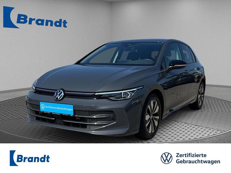 Grau Gebraucht 2024 VW Golf VIII Goal Limousine | 28.990 € (Guter Preis) - Bild 1/3