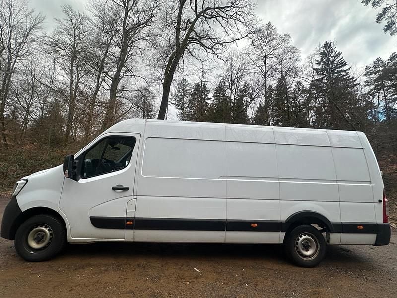 Usata Renault Master 145 CV (106 kW) 2022 Bianco Monovolume