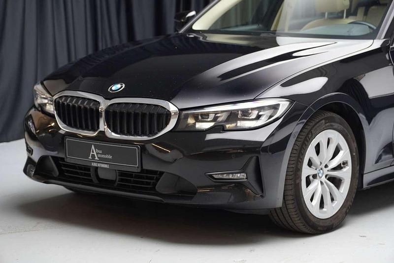 Gebraucht BMW 320 Advantage 190 PS (139 kW) 2021 Schwarz Kombi