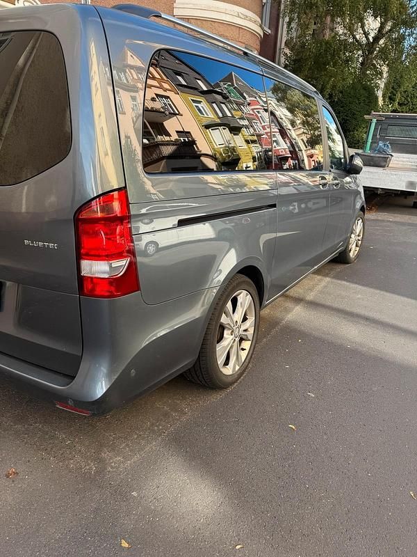 Gebraucht Mercedes V250 Edition 2015 Van / Kleinbus