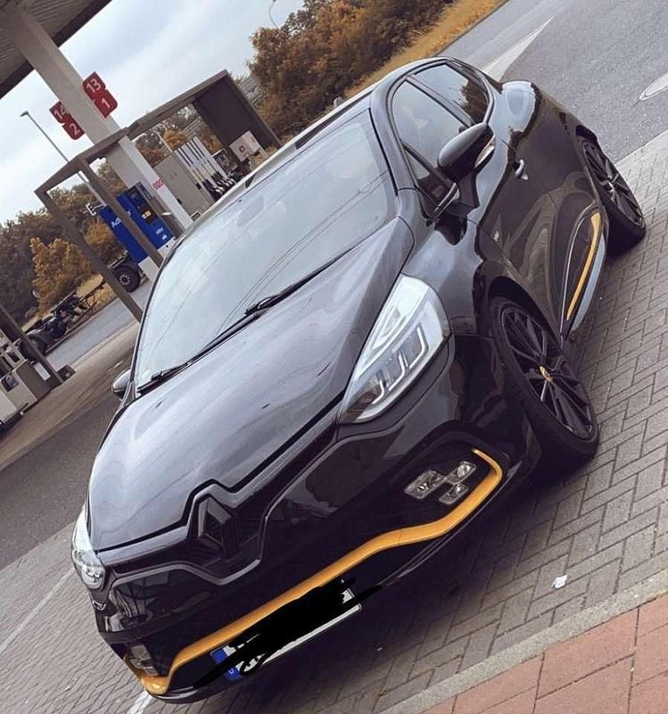 Gebraucht Renault Clio IV R.S. 220 PS (161 kW) 2018 Schwarz Limousine