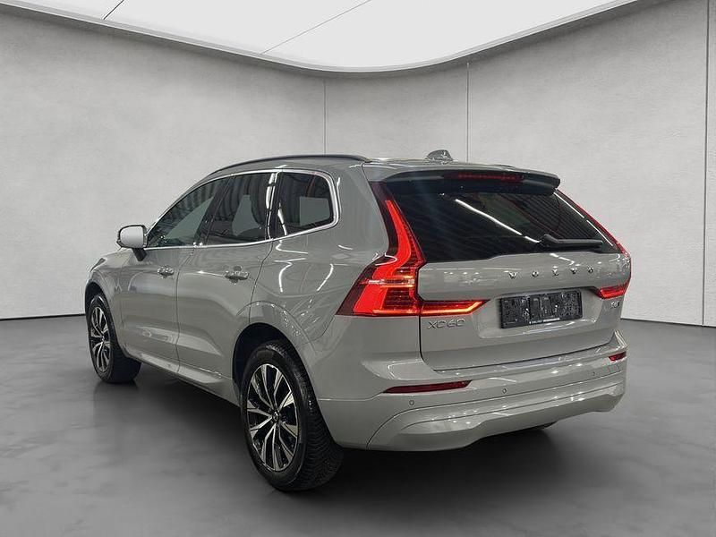 Gebraucht Volvo XC60 250 PS (183 kW) 2024 Grau SUV