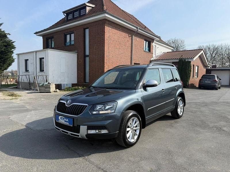 Gebraucht Skoda Yeti Ambition 110 PS (80 kW) 2016 Grau SUV