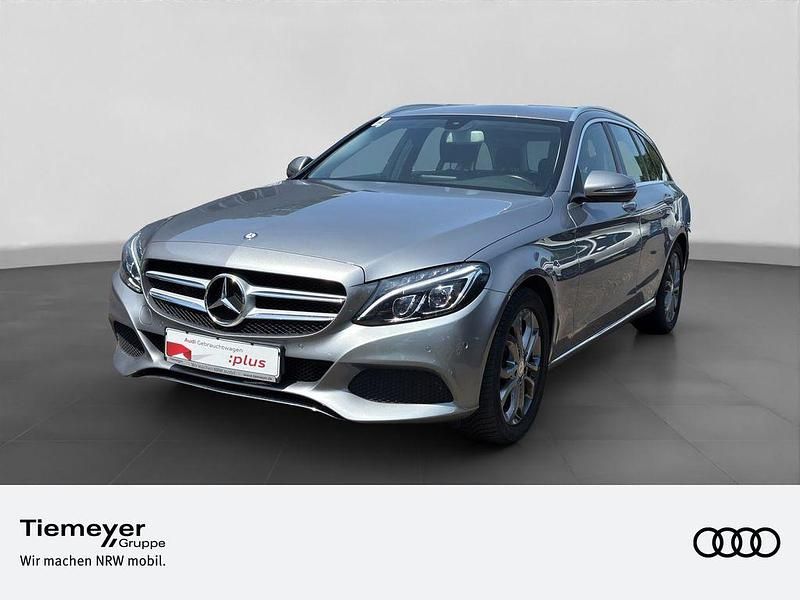 Silber Gebraucht 2015 Mercedes C250 Avantgarde Limousine | 17.980 € (Guter Preis) - Bild 1/4