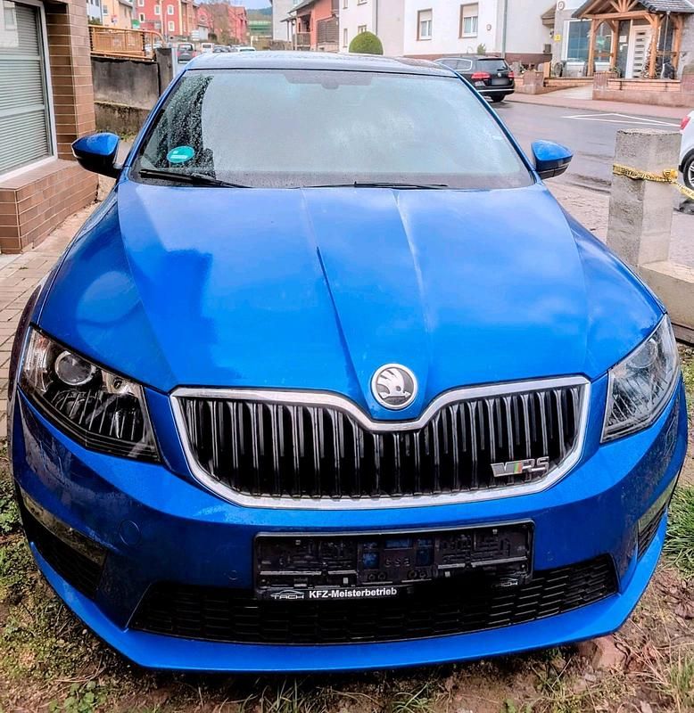 Gebraucht Skoda Octavia RS 220 PS (161 kW) 2016 Blau Kleinwagen