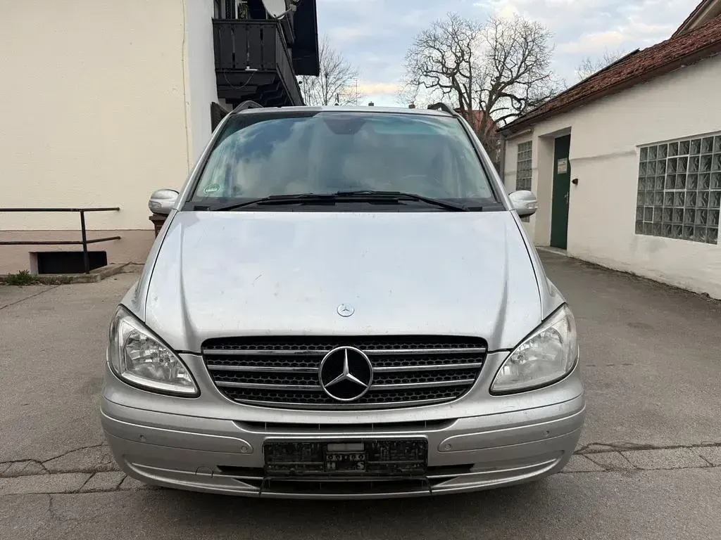 Gebraucht Mercedes Viano 204 PS (150 kW) 2007 Silber Van / Kleinbus