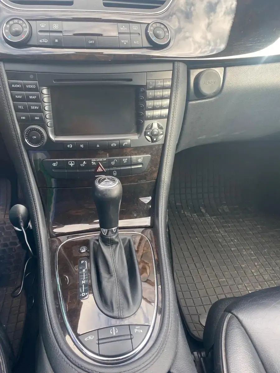 Gebraucht Mercedes CLS320 224 PS (164 kW) 2007 Schwarz Coupé