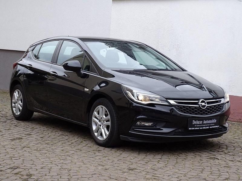 Gebraucht Opel Astra 110 PS (80 kW) 2018 Schwarz Limousine