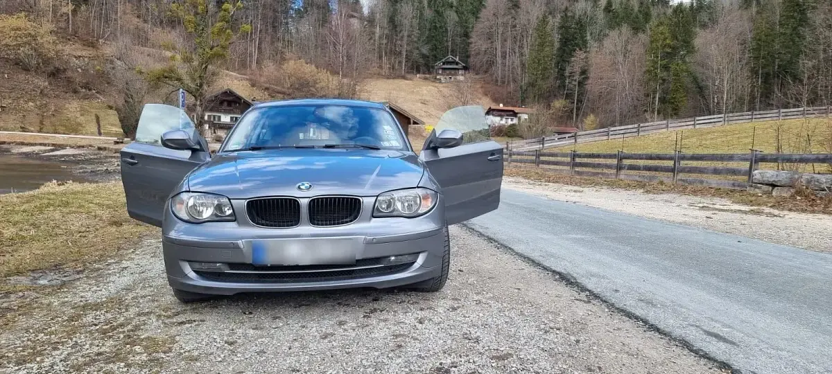 Gebraucht BMW 116 116 PS (85 kW) 2011 Grau Kleinwagen