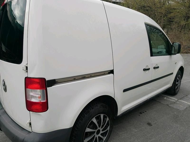 Usado VW Caddy 68 HP (50 kW) 2006 Branco Monovolume