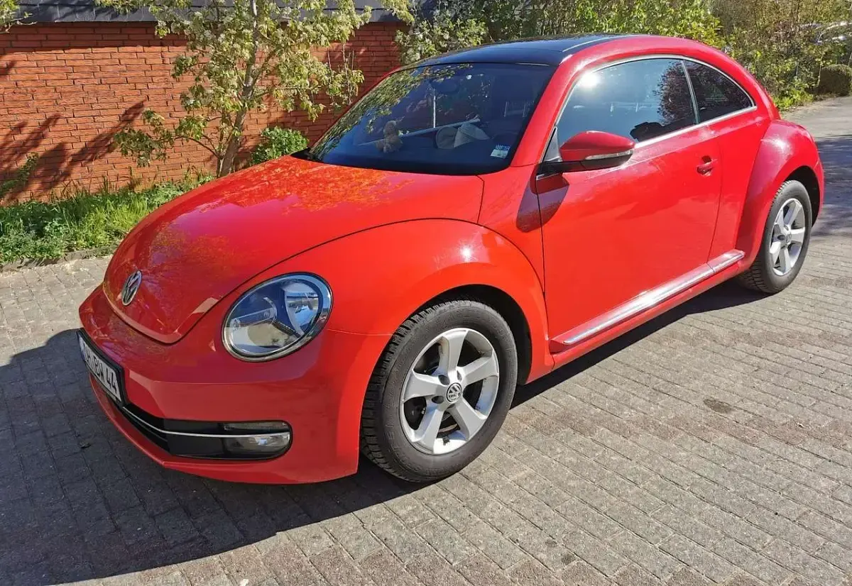 Używany VW Beetle 105 KM (77 kW) 2012 Hatchback