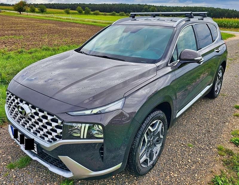 Gebraucht Hyundai Santa Fe 265 PS (194 kW) 2022 Braun SUV