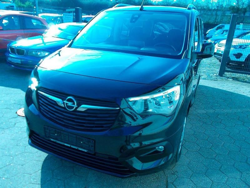 Gebraucht Opel Combo Life Edition 102 PS (75 kW) 2018 Schwarz Kombi