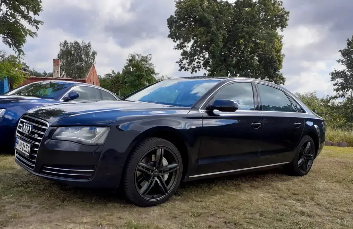 Gebraucht Audi A8L 250 PS (183 kW) 2012 Schwarz Limousine
