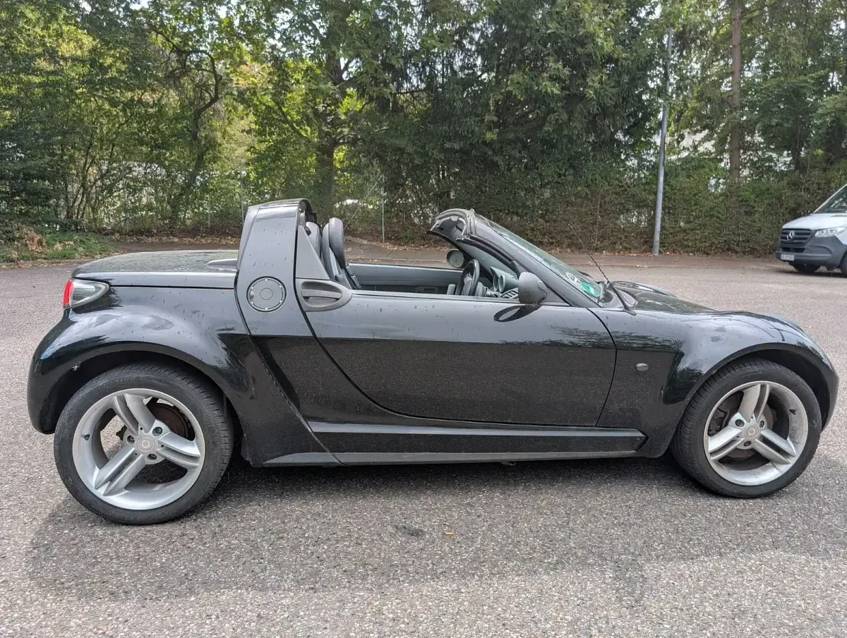 Gebraucht Smart Roadster 117 PS (86 kW) 2003 Schwarz Cabrio