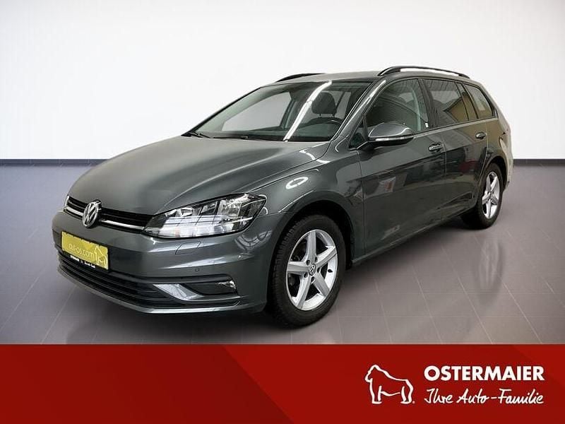 Indiumgrau metallic Gebraucht 2020 VW Golf VII Trendline Kombi | 16.950 € (Guter Preis) - Bild 1/4