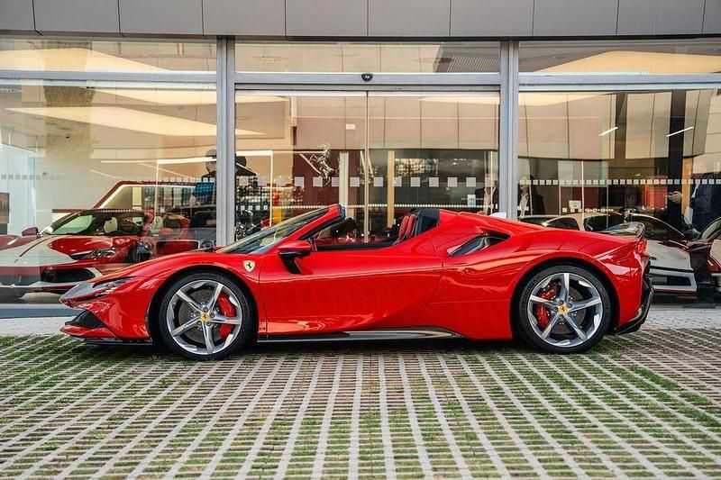 Second-hand Ferrari SF90 2022 Roșu Cabrio
