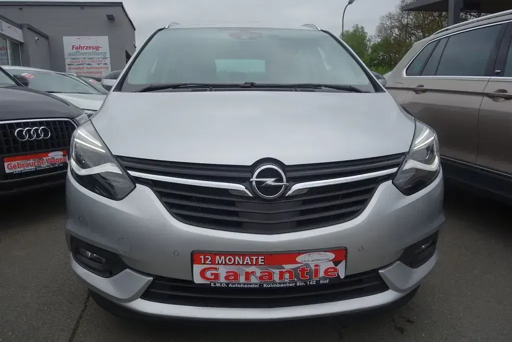 Gebraucht Opel Zafira Innovation 170 PS (125 kW) 2017 Silber Van / Kleinbus