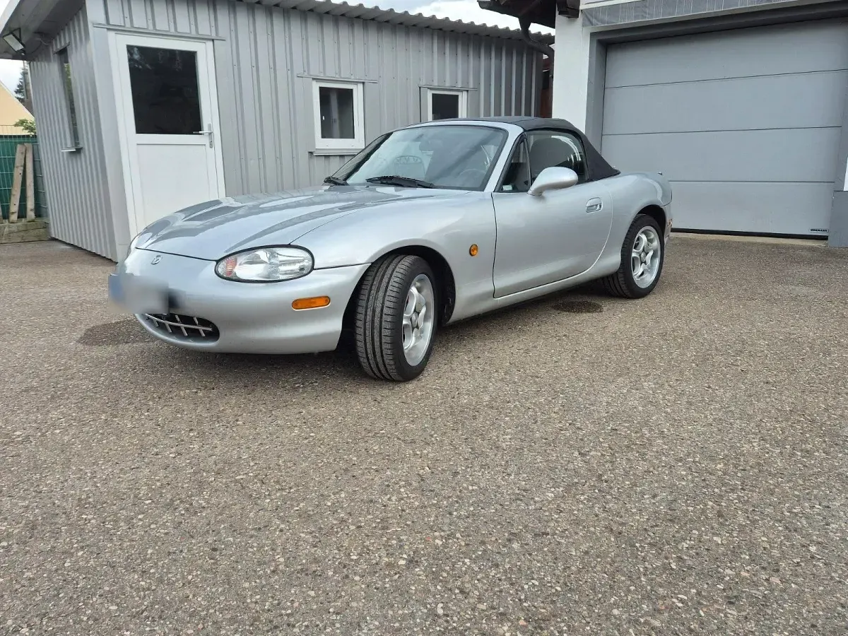 Gebraucht Mazda MX5 110 PS (80 kW) 1998 Silber Cabrio