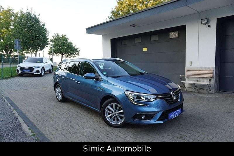 Blau Gebraucht 2017 Renault Mégane IV Intens Limousine | 9.550 € (Fairer Preis) - Bild 1/4