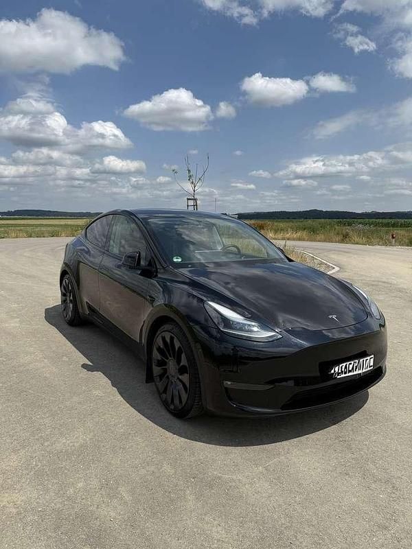 Gebraucht Tesla Model Y Performance 392 kW (534 PS) 2024 SUV