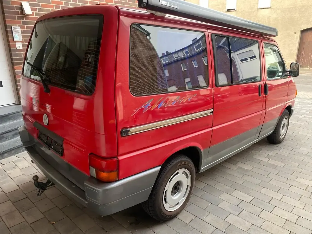 Gebraucht VW Multivan 150 PS (110 kW) 1995 Rot Van / Kleinbus