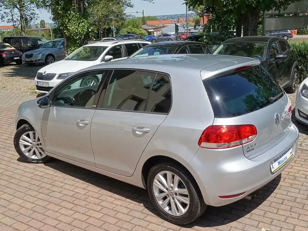 Gebraucht VW Golf VI Style 122 PS (89 kW) 2011 Silber Kleinwagen