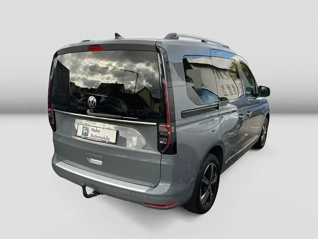 Gebraucht VW Caddy Style 122 PS (89 kW) 2024 Grau Van / Kleinbus