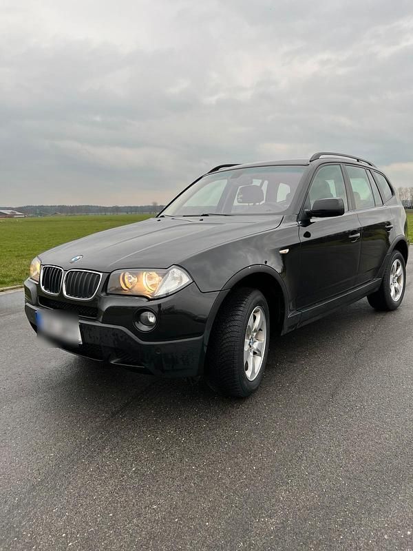 Schwarz Gebraucht 2009 BMW X3 SUV | 9.500 € (Fairer Preis) - Bild 1/4